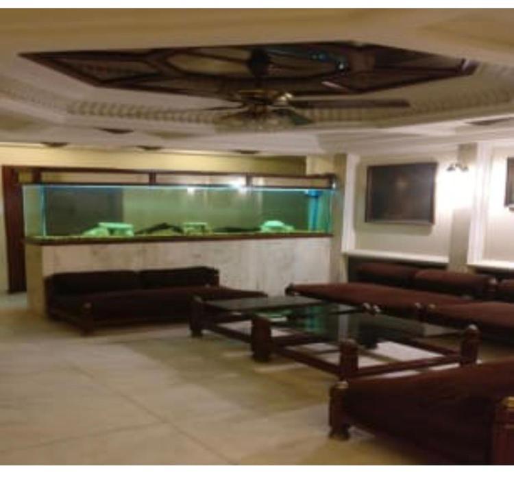 Hotel Ganesh Palace มุมไบ ภายนอก รูปภาพ