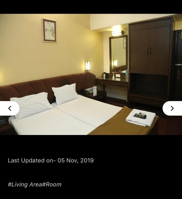 Hotel Ganesh Palace มุมไบ ภายนอก รูปภาพ